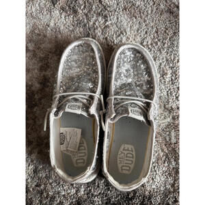 Hey Dude Wendy Sequin Size W7- NO BOX